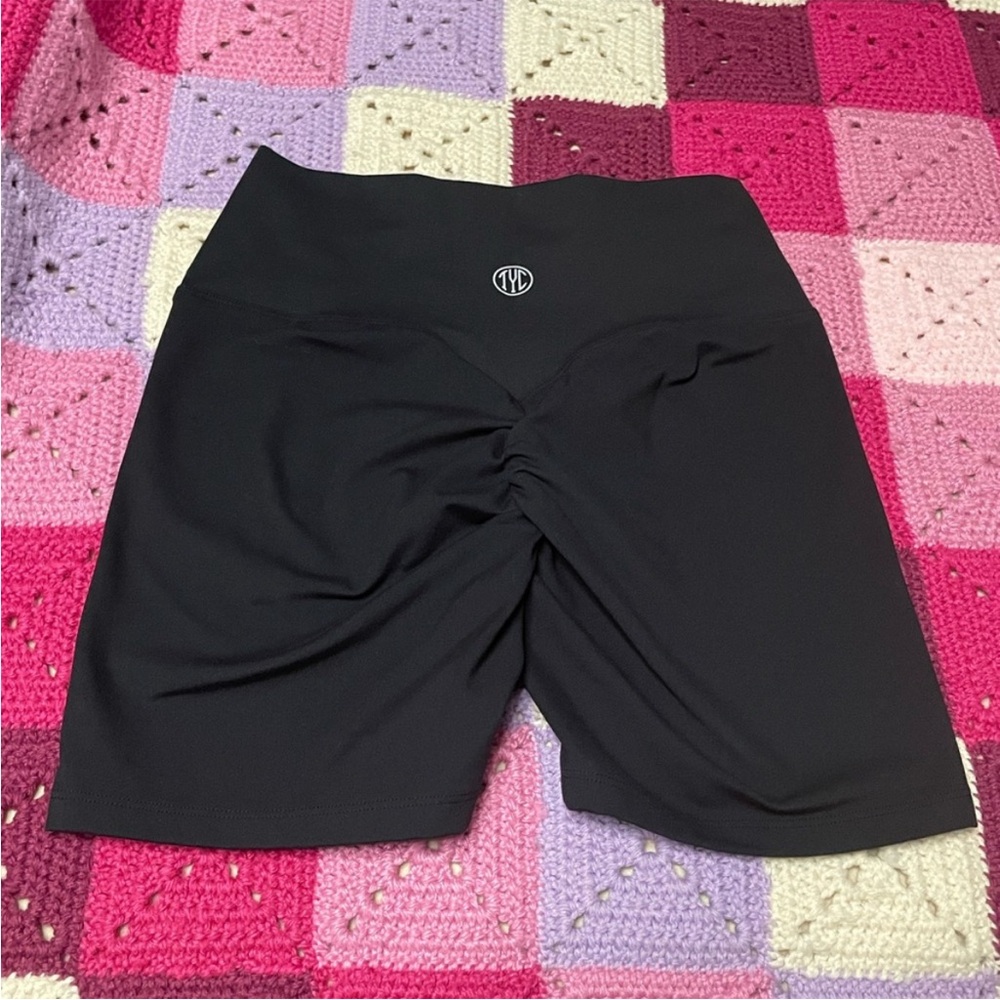 TYC Scrunch Butt Shorts XS